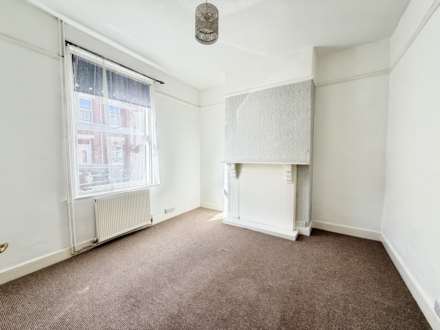 Salisbury Road, Exmouth, Image 4