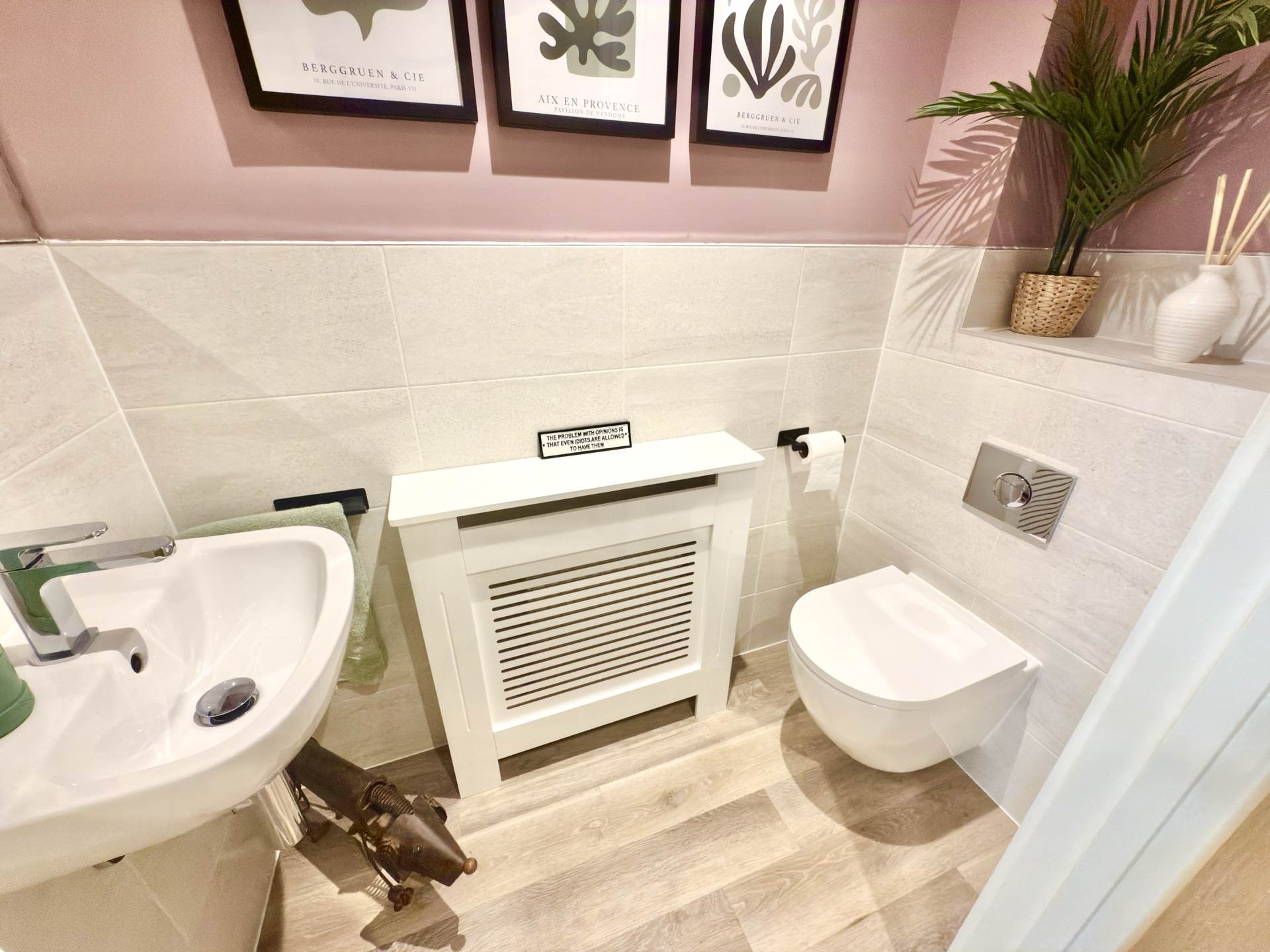 Fieldfare Crescent, Exmouth, Image 13
