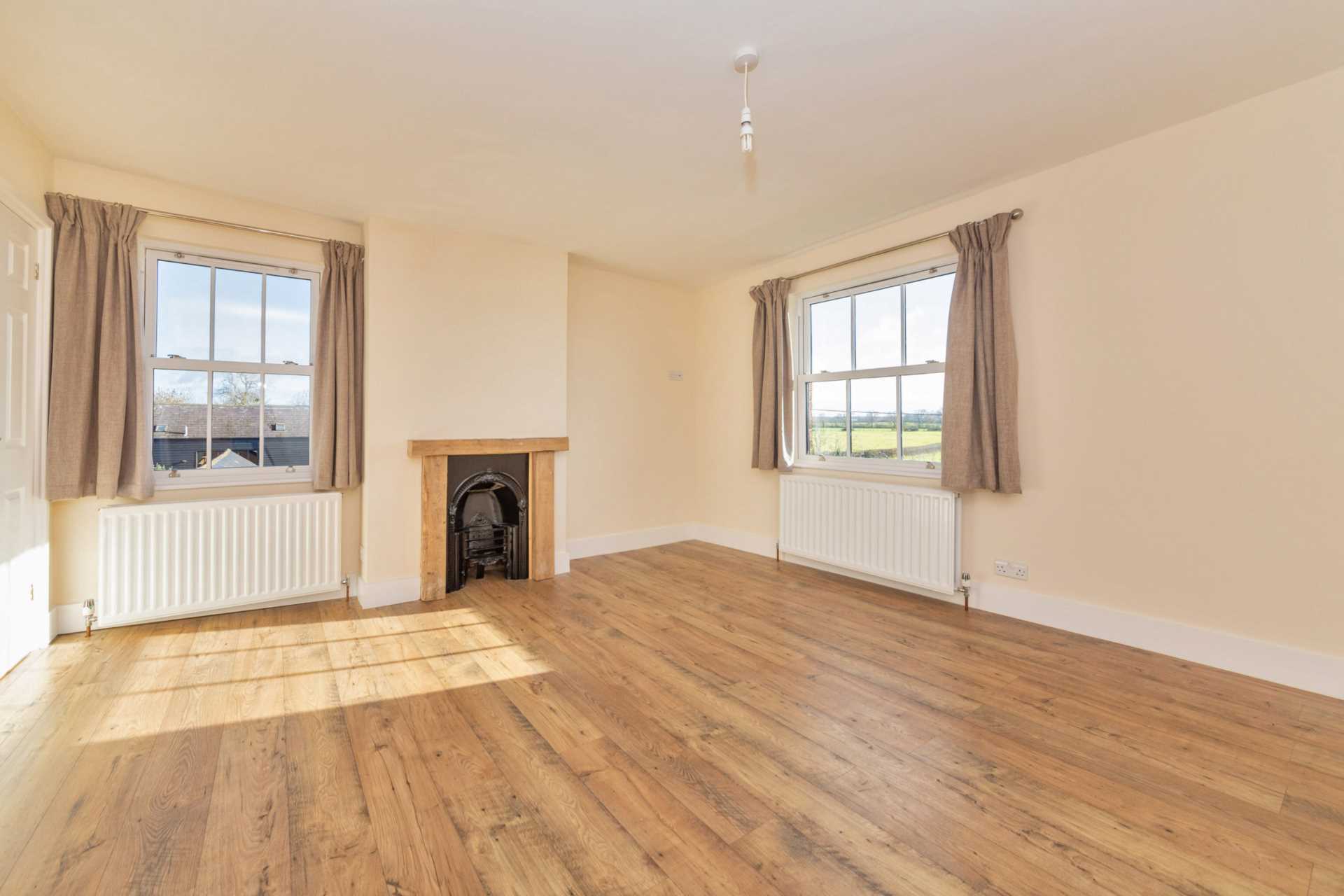 Property To Rent Puttenham, Near Tring Little London Estates (ID