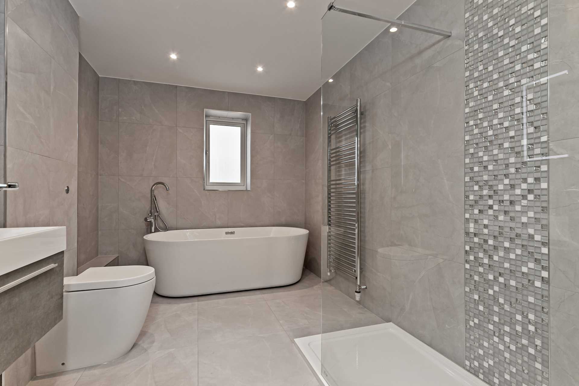 Property To Rent Beacons Field, Cheddington Little London Estates