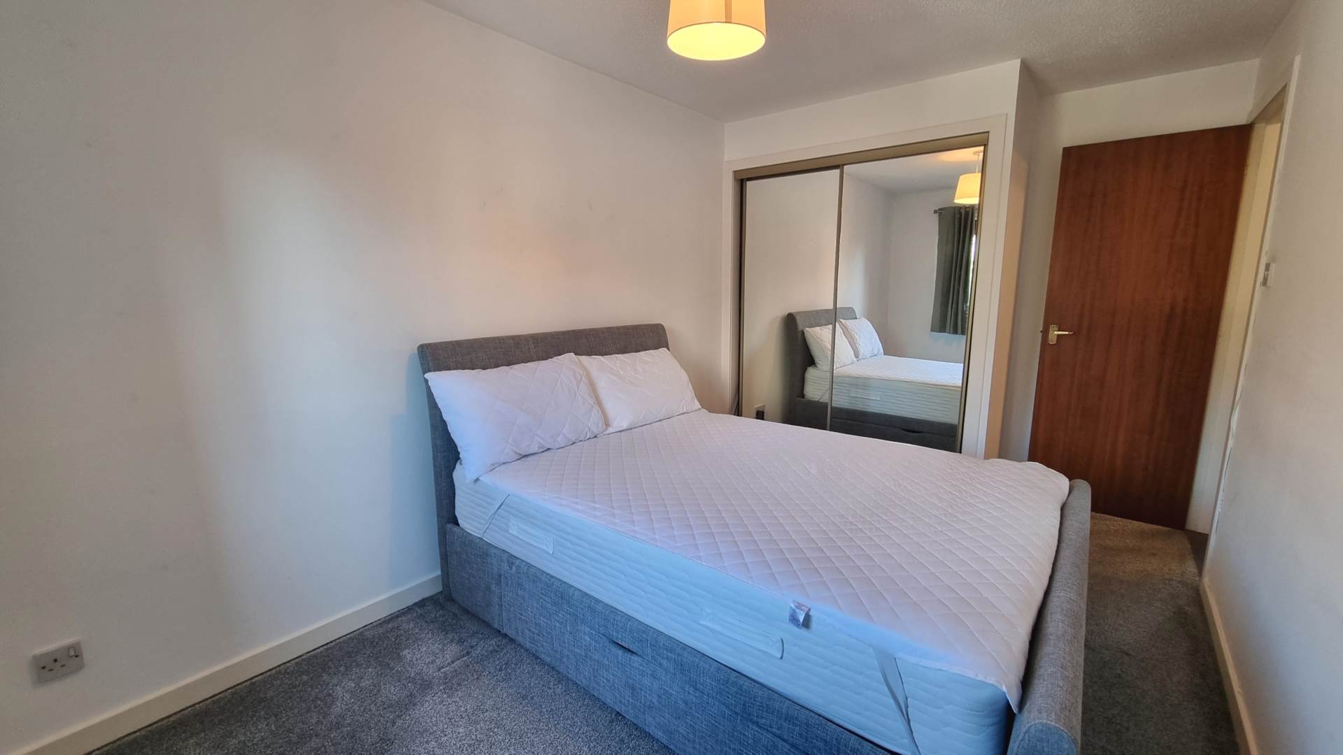 Stock Avenue, Paisley, Image 9