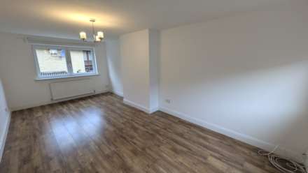 Islay Crescent, Paisley, PA2 8HD, Image 2