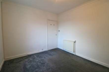 Brabloch Crescent, Paisley, PA3 4RG, Image 6
