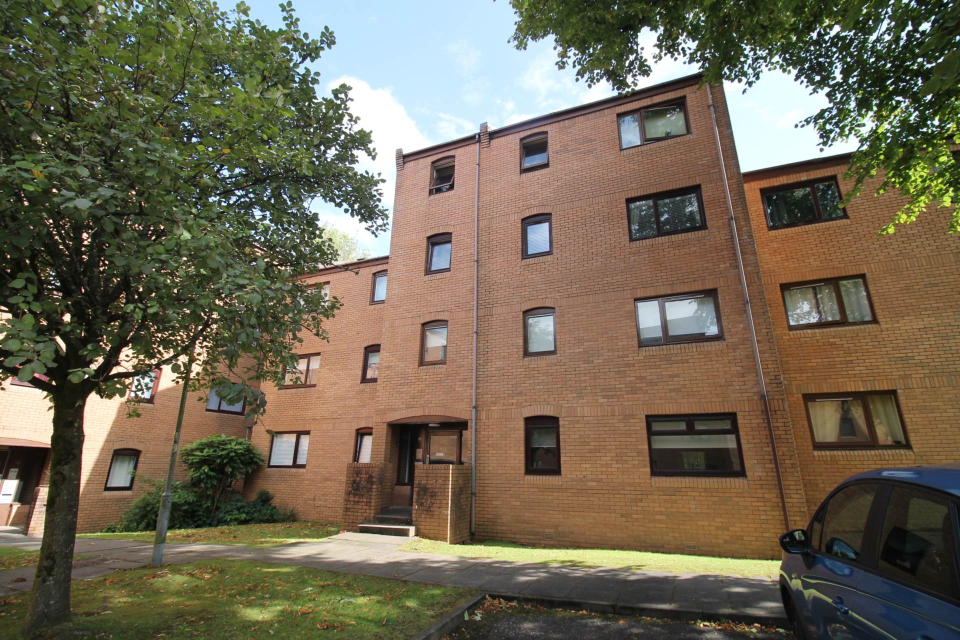 Rowans Gate, Paisley, PA2 6RD, Image 1