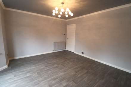 Dumbarton Road, Glasgow, G14 9YD, Image 3