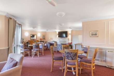 Glasgow Road, Kelburne Court, PA1 3PD, Image 12