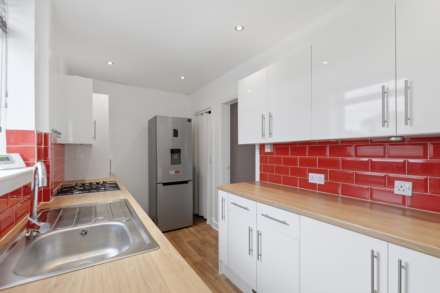 Dunchurch Road, Ralston, PA1 3EX, Image 5
