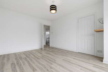 Dunchurch Road, Ralston, PA1 3EX, Image 7