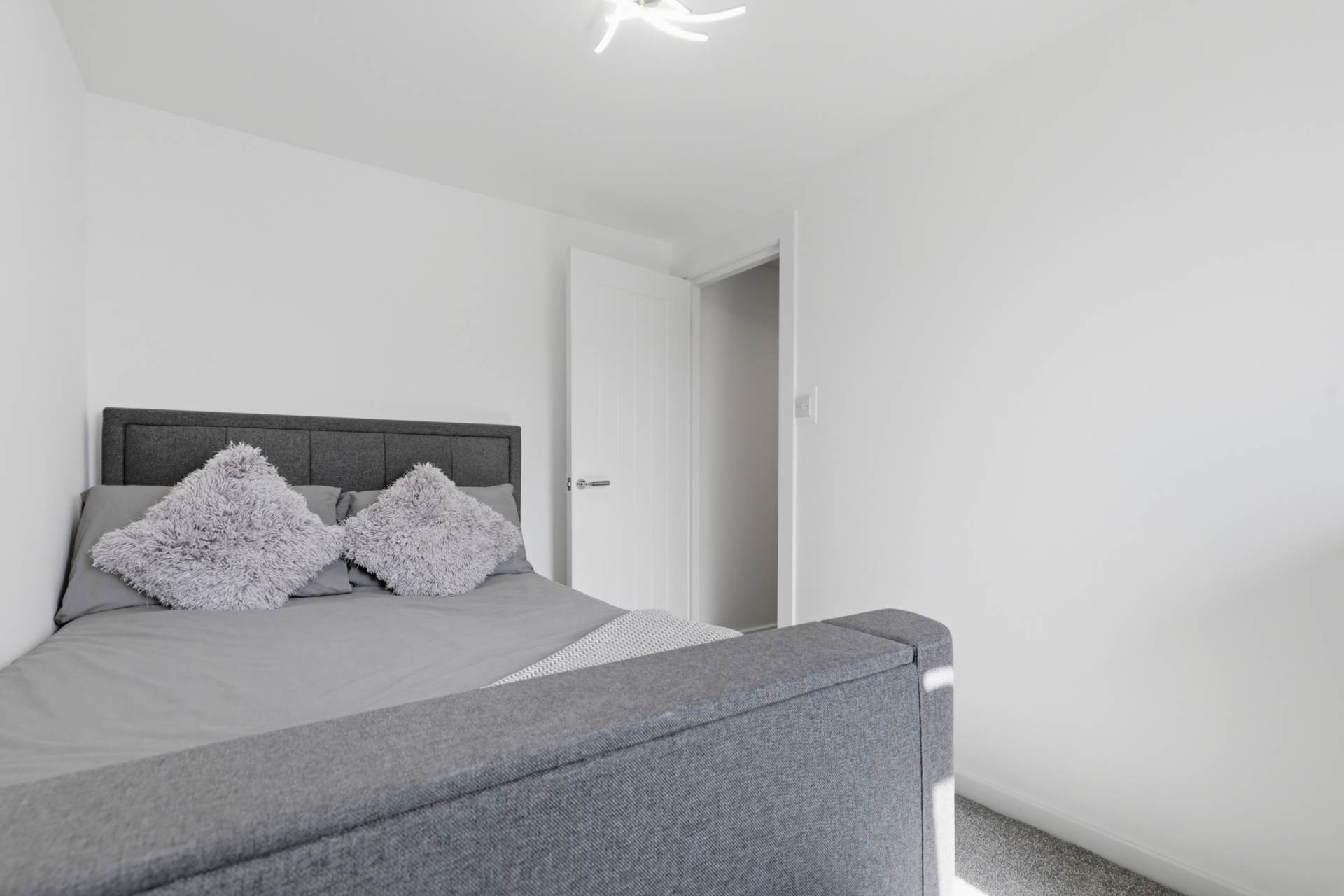 Loanhead Lane, Linwood, PA3 3QW, Image 9