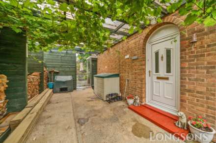 Halton Road, Watton, Image 17