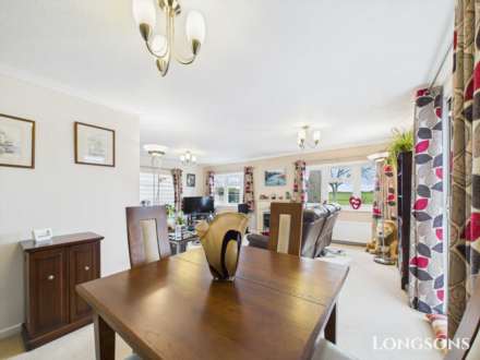 Low Meadow Park, Griston, Image 5