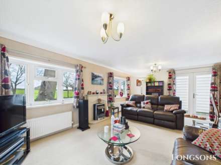 Low Meadow Park, Griston, Image 6