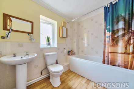 Hamilton Close, Watton, Image 11