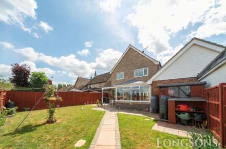 Hamilton Close, Watton, Image 13