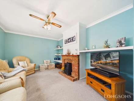 Mill Street, Bradenham, Image 5