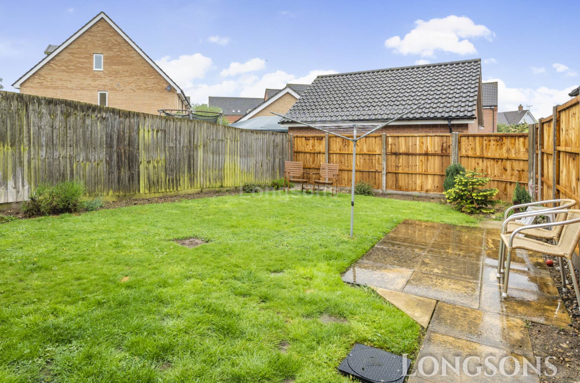 Stirling Road, Carbrooke, Image 15