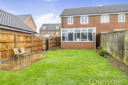 Stirling Road, Carbrooke, Image 14