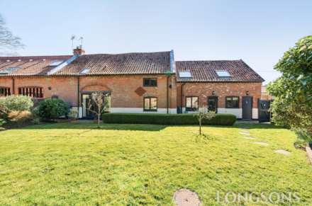 4 Bedroom Barn Conversion, Richmond Road, Saham Toney