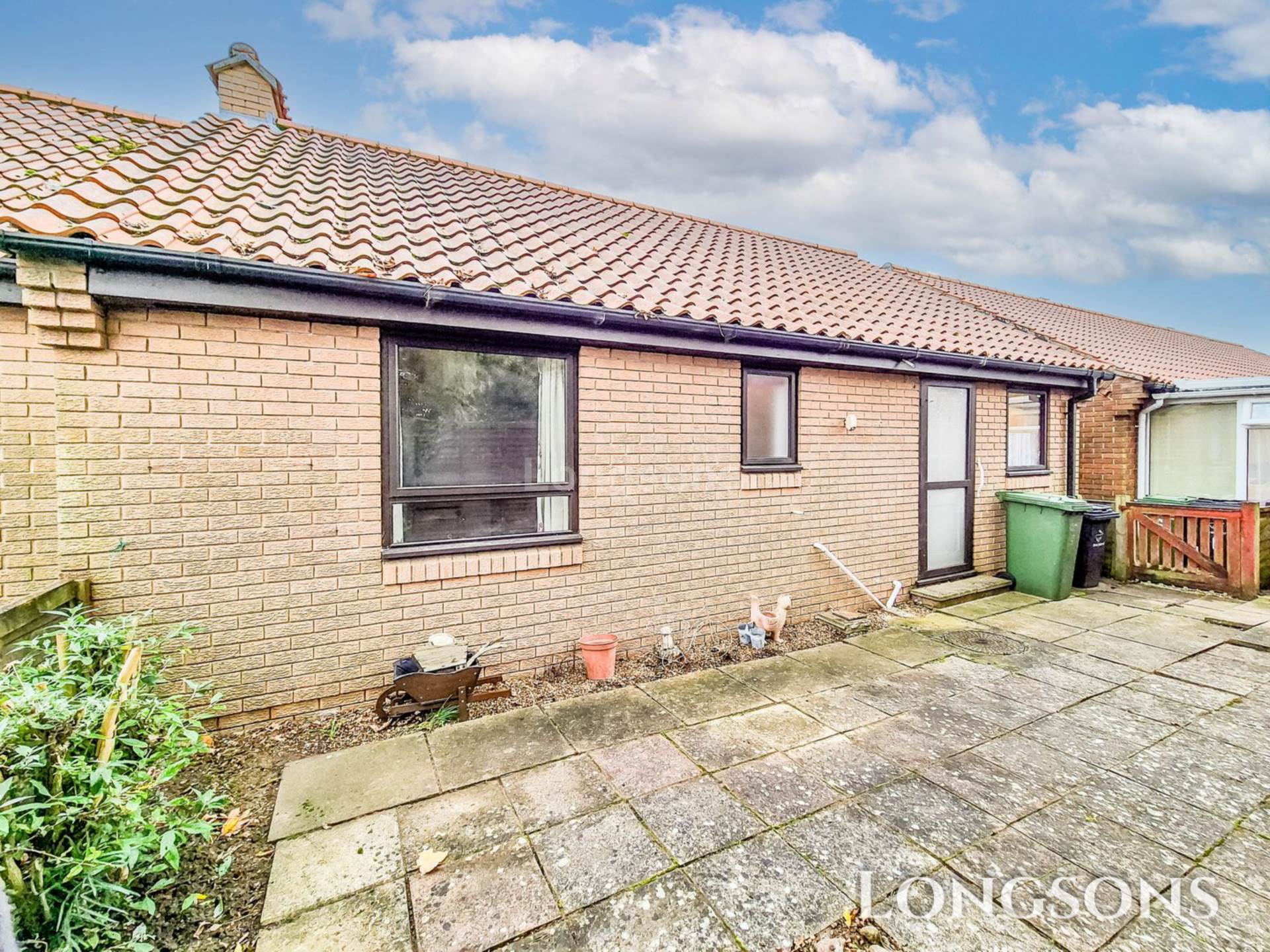 Donald Moore Gardens, Watton, Image 8