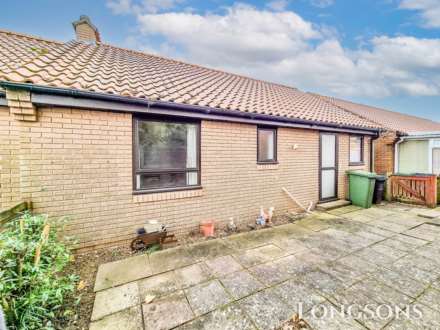 Donald Moore Gardens, Watton, Image 8