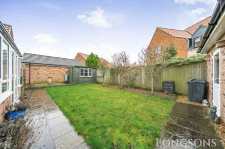 Saffron Close, Watton, Image 15