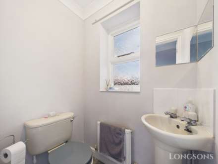 Woodpecker Drive, Watton, Image 10