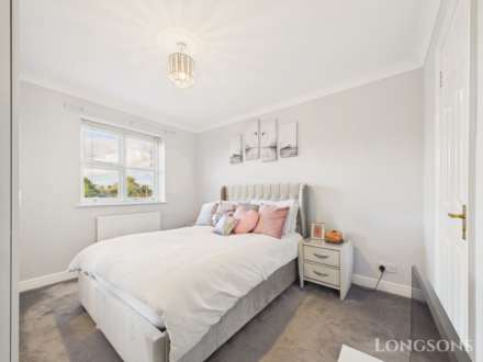 Woodpecker Drive, Watton, Image 12