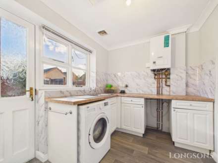 Woodpecker Drive, Watton, Image 9