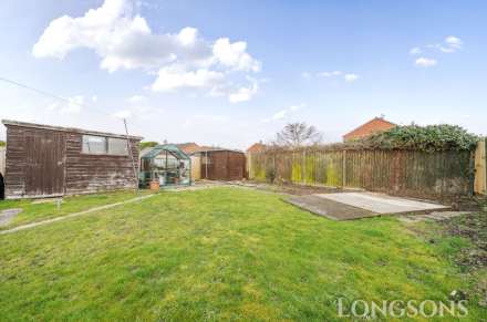 Lovell Gardens, Watton, Image 16