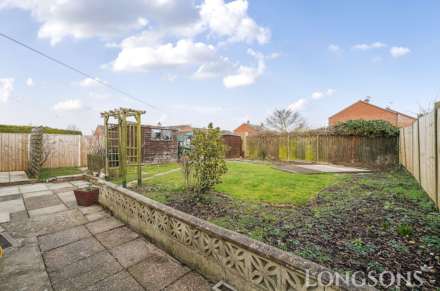 Lovell Gardens, Watton, Image 19