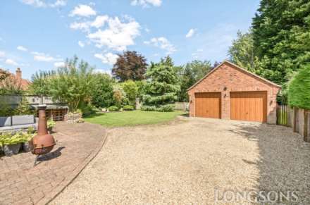 Cley Lane, Saham Toney, Image 15