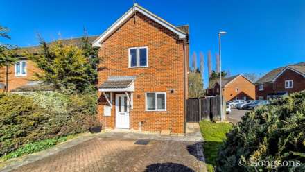 Akoriti Square, Watton, Image 1