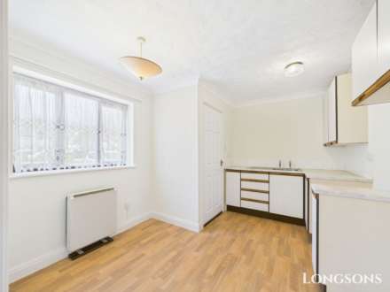 Hollywell Gardens, Swaffham, Image 3