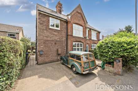 Surrogate Street, Attleborough