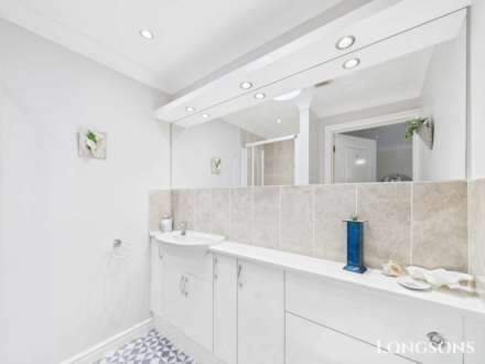 Nelson Court, Watton, Image 10