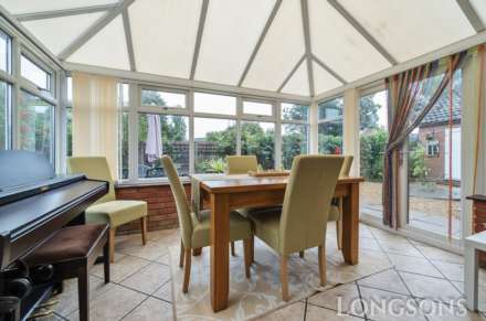 Blenheim Way, Watton, Image 3