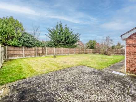 Nelson Court, Watton, Image 13