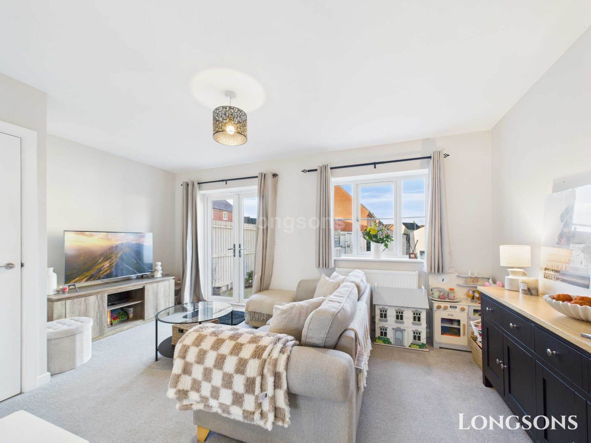 Wessex Drive, Carbrooke, Image 4