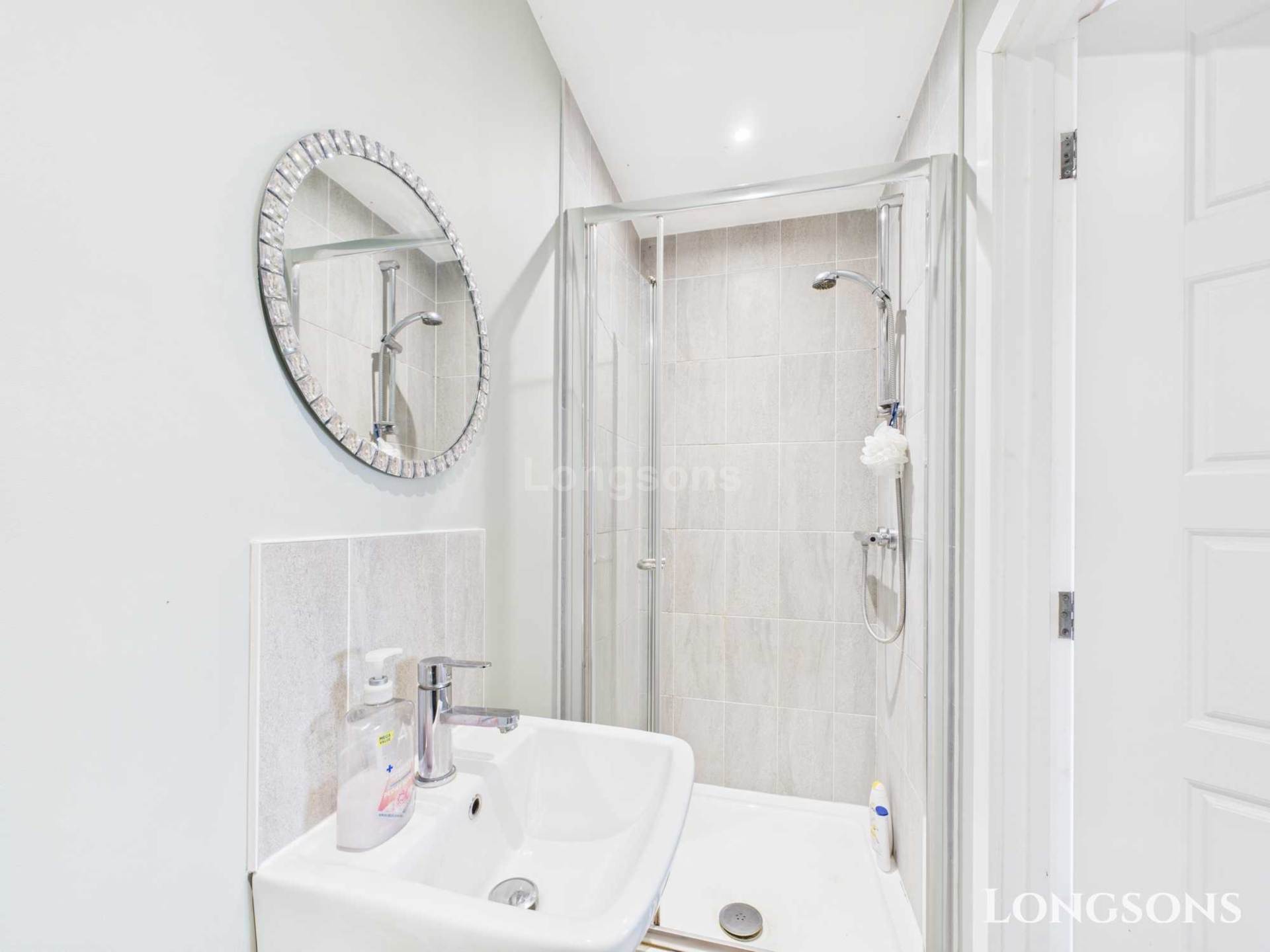 Wessex Drive, Carbrooke, Image 6