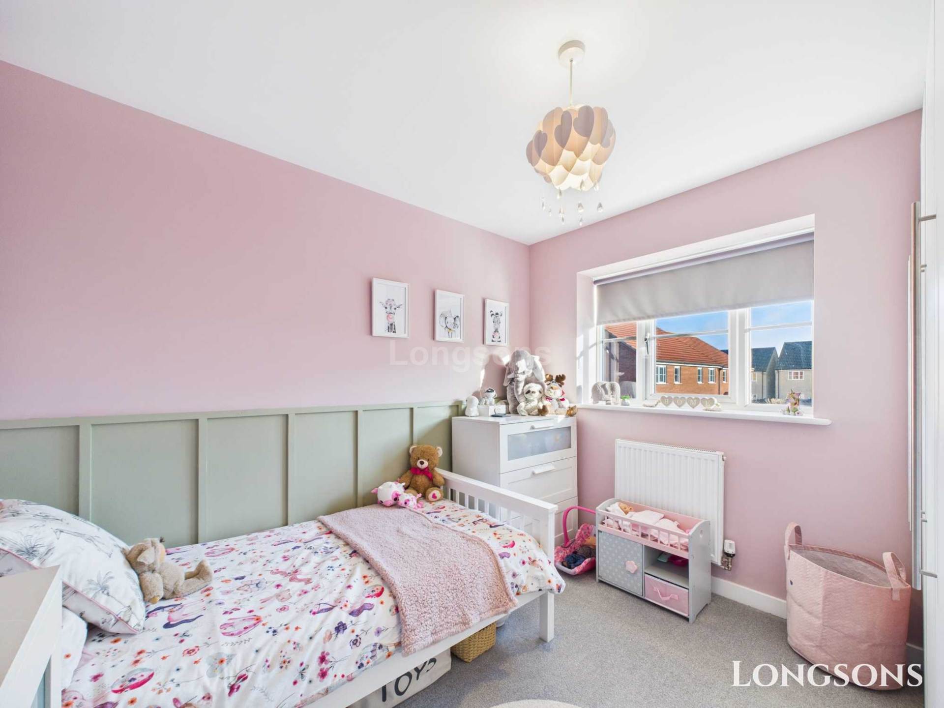 Wessex Drive, Carbrooke, Image 8