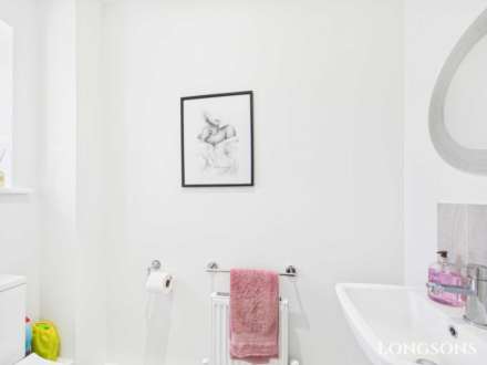 Wessex Drive, Carbrooke, Image 5