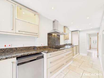 The Oaklands, Swaffham, Image 6