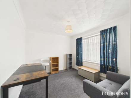 Wayland Avenue, Watton, Image 3