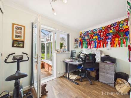 Hills Road, Saham Toney, Image 10