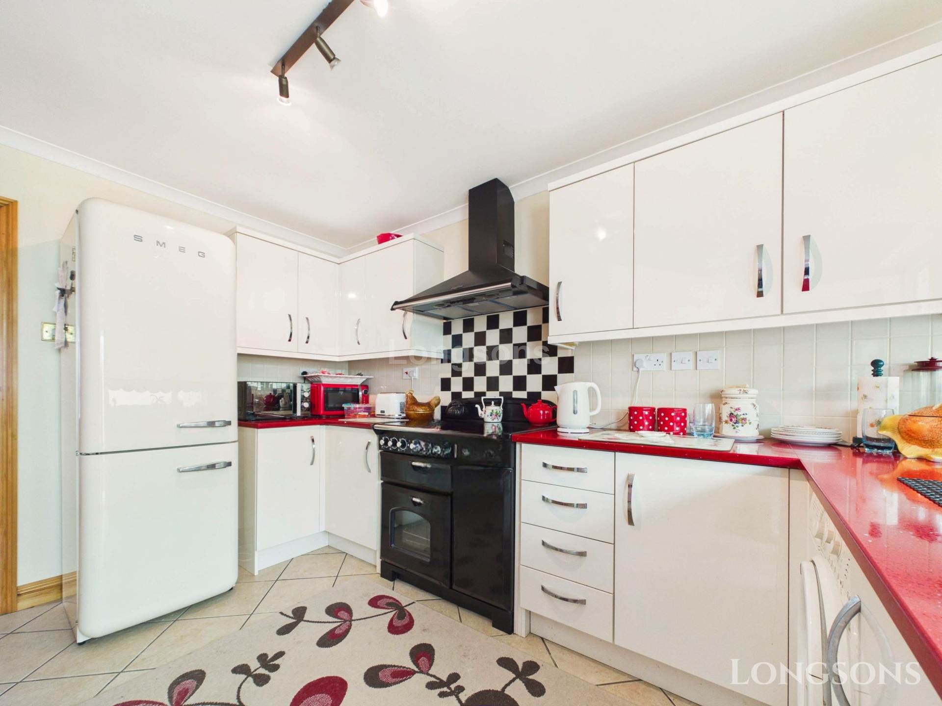 Vicarage Walk, Watton, Image 4