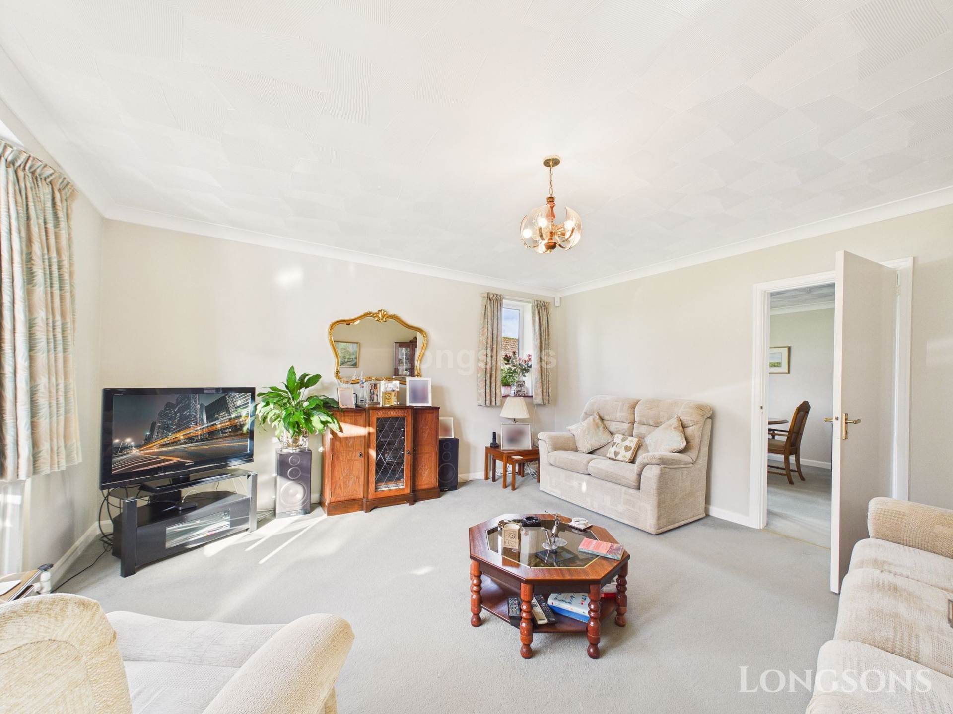 Broadmoor Road, Carbrooke, Image 7