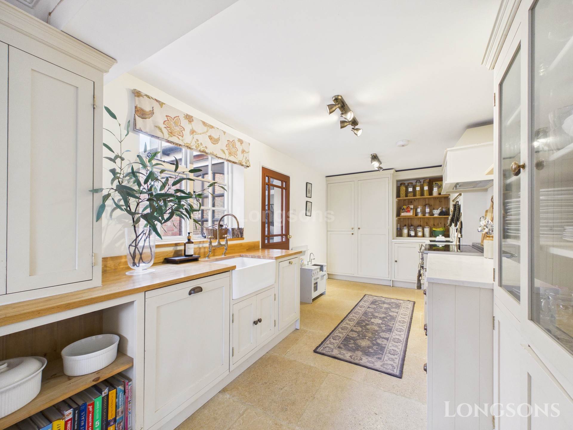 The Fairlands, Hingham, Image 4