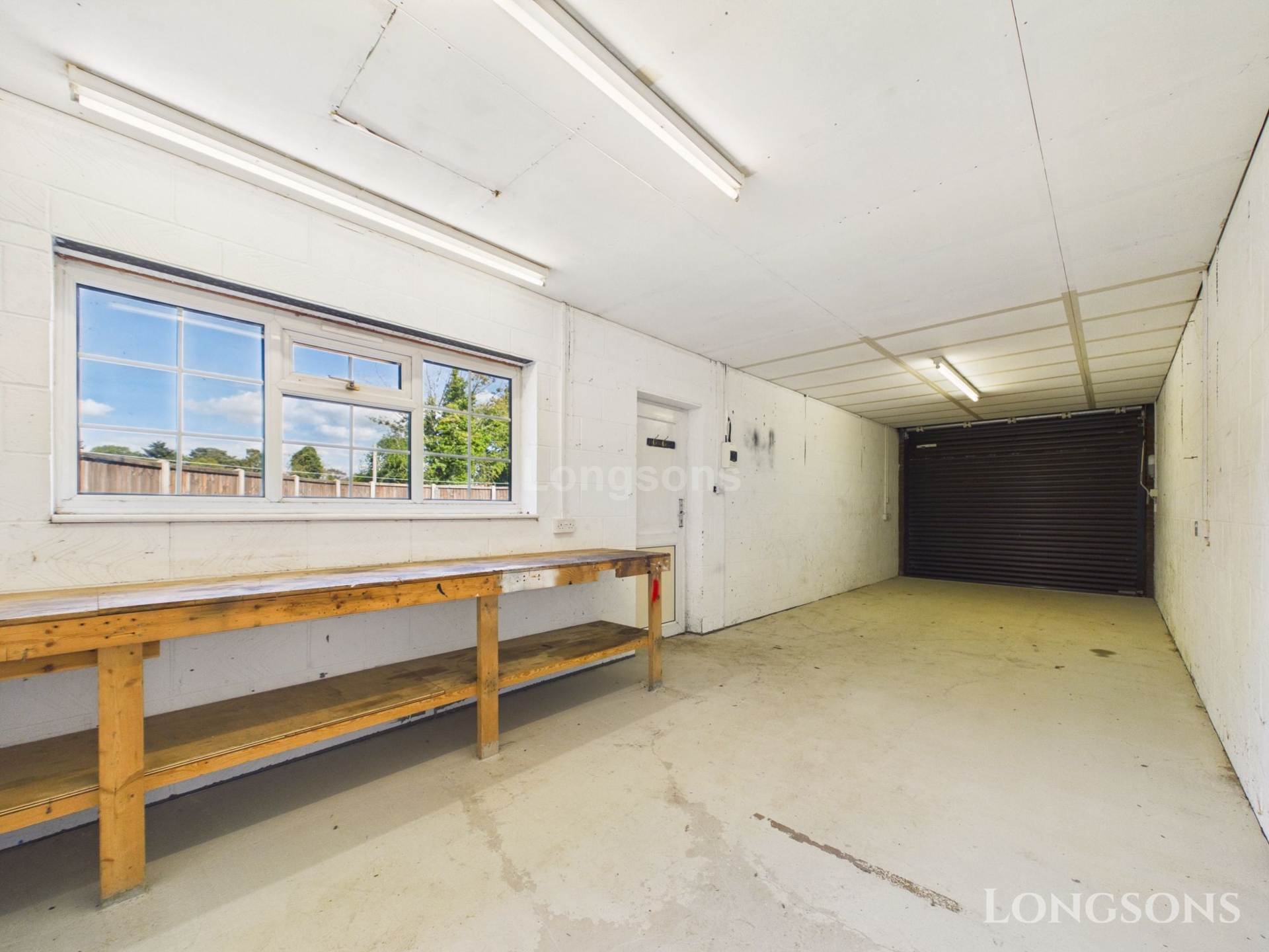 Tottington Road, Thompson, Image 16
