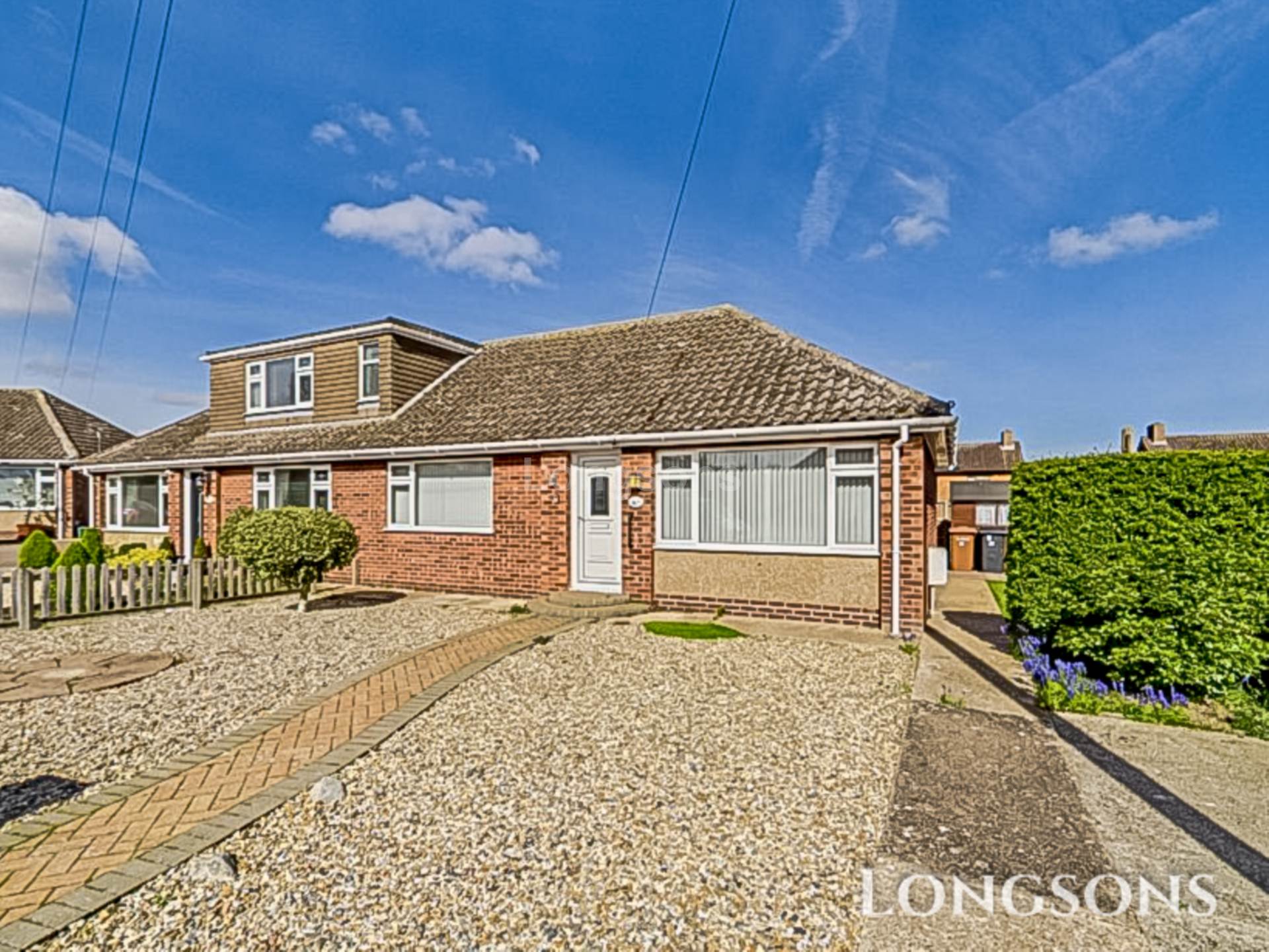 The Oval, Saham Toney, Image 1