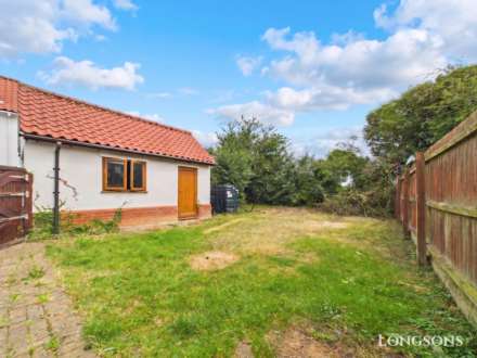 Willow Corner, Carbrooke, Image 12